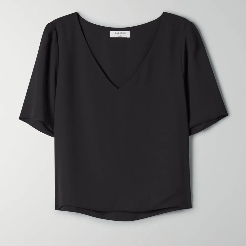Babaton Black V-Neck Short Sleeve Top - Picture 1 of 5